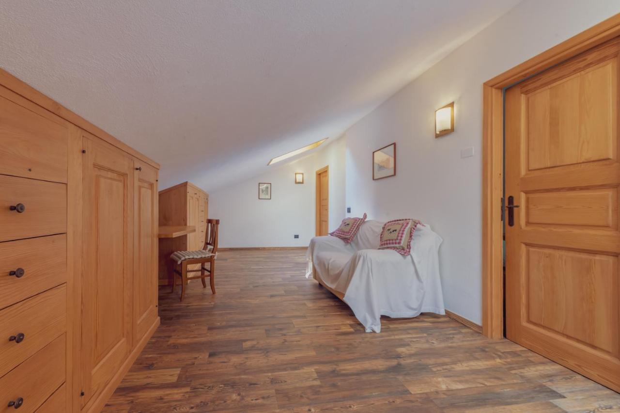 Casa Jasmine - Cir Vda Courmayeur 0154 Eksteriør bilde
