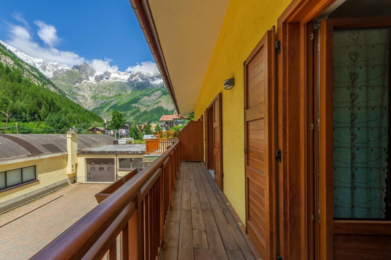 Casa Jasmine - Cir Vda Courmayeur 0154 Eksteriør bilde