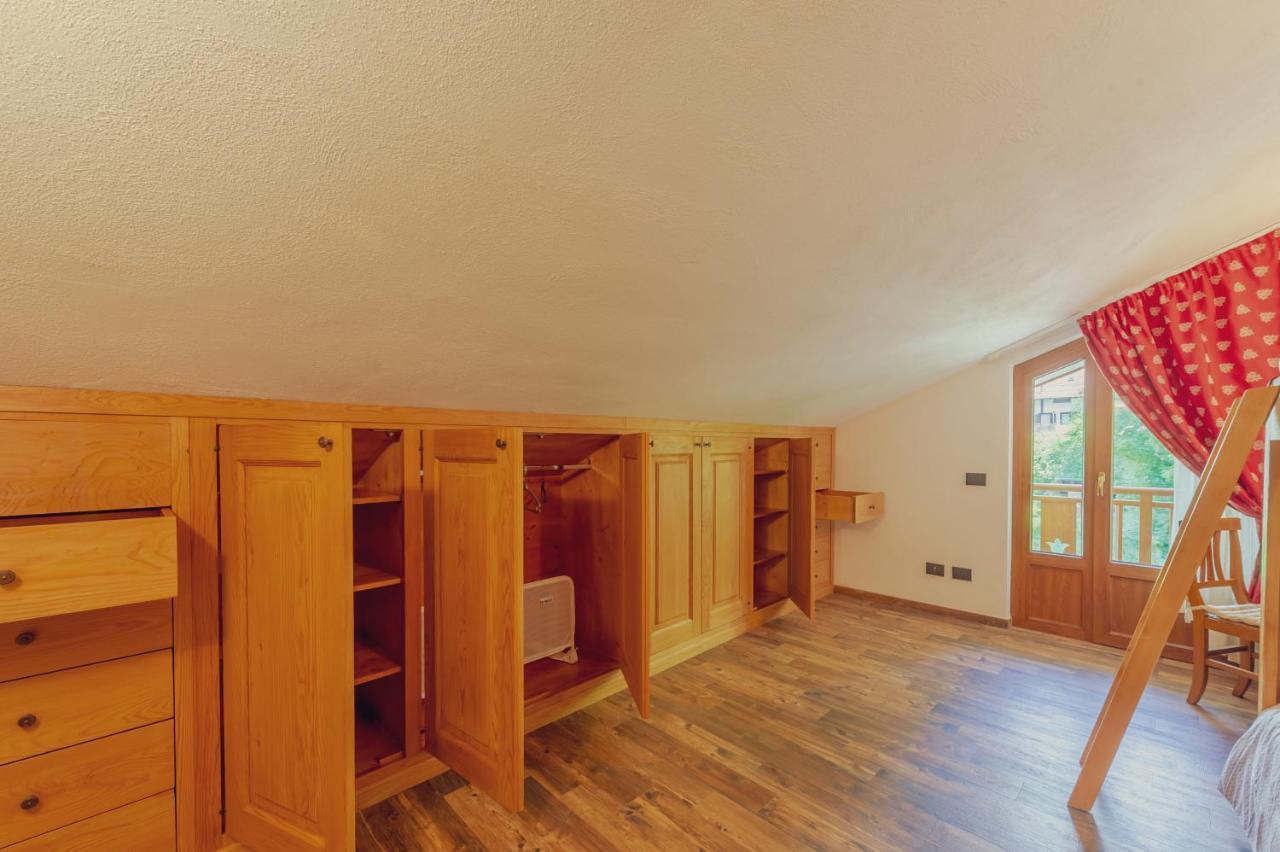 Casa Jasmine - Cir Vda Courmayeur 0154 Eksteriør bilde